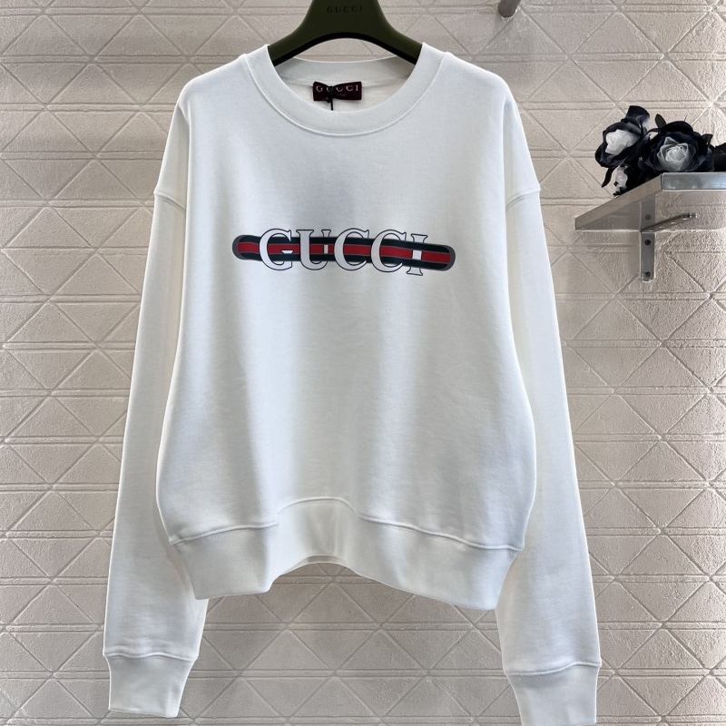 G*u*i hoodies